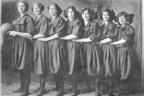1911 Girls BBall